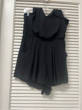 ALMOST FAMOUS  LARGE Black Strapless Romper Top - Women